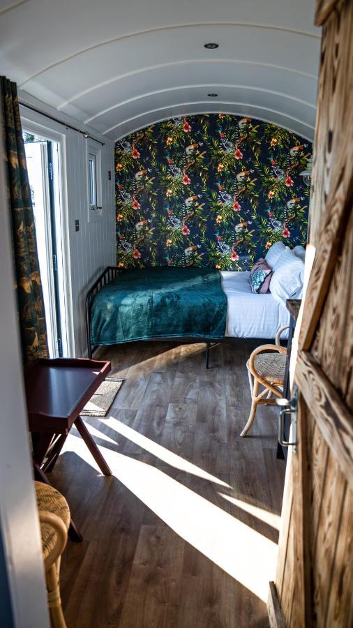 Lodge Loch Lomond Waterfront Luxury