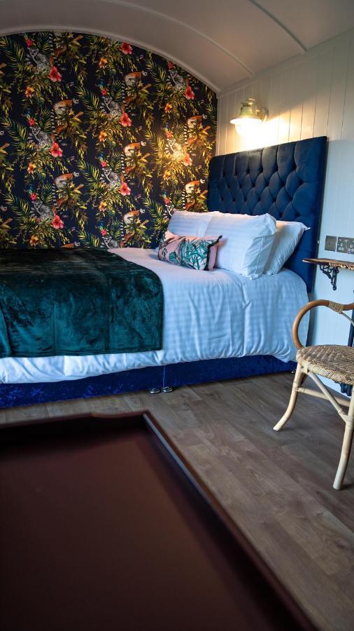 Lodge Loch Lomond Waterfront Luxury Balmaha