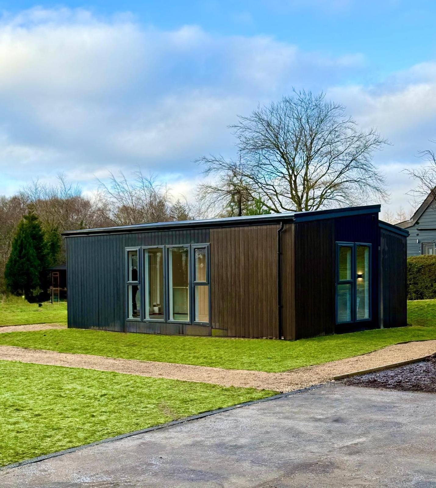 Loch Lomond Waterfront Luxury Balmaha