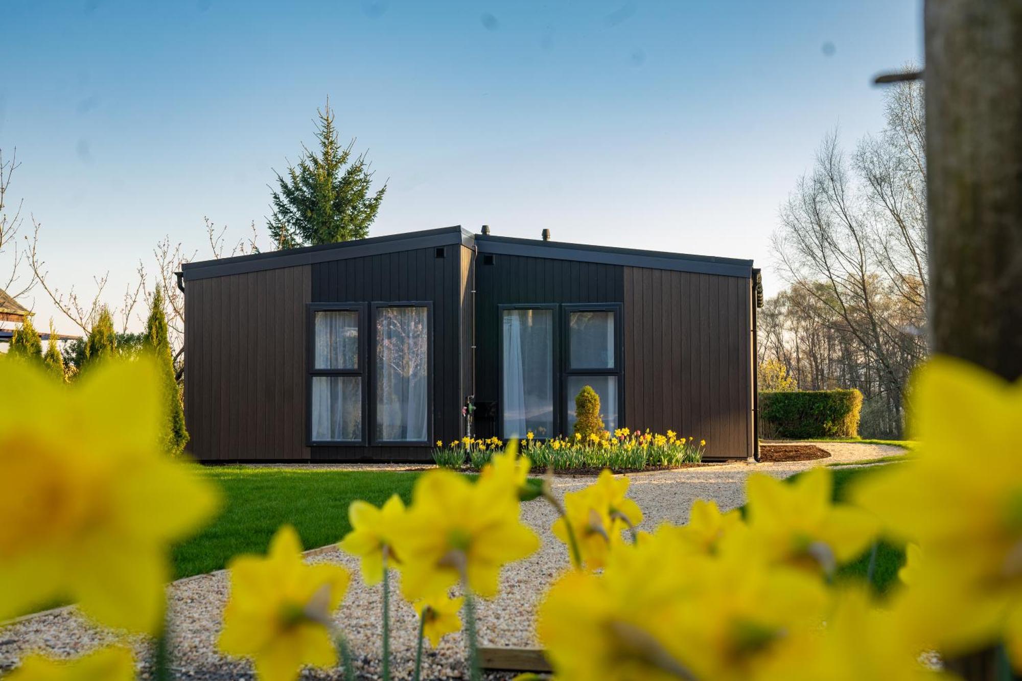 Lodge Loch Lomond Waterfront Luxury *