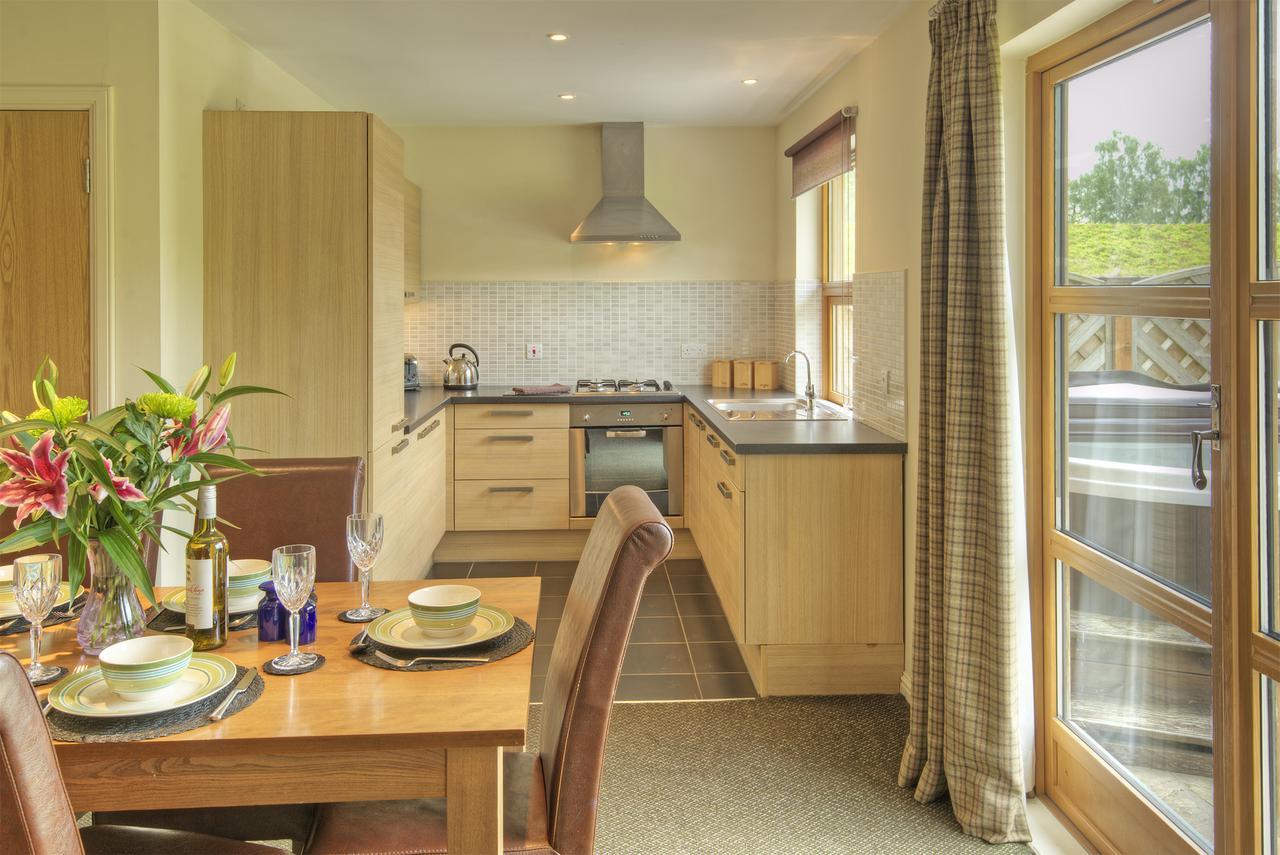Loch Lomond Waterfront Luxury Lodge *