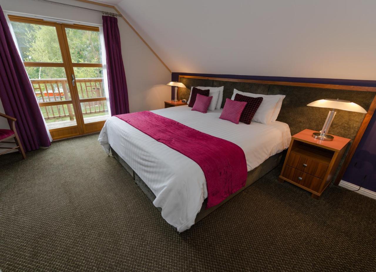 Loch Lomond Waterfront Luxury Lodge *