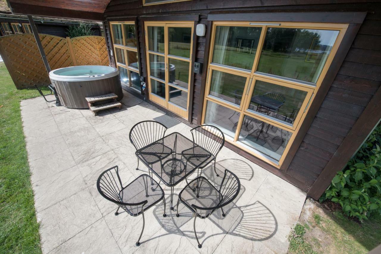 Loch Lomond Waterfront Luxury