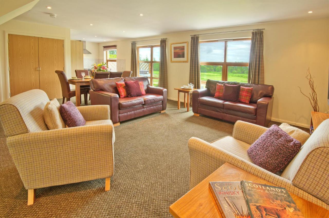 Loch Lomond Waterfront Luxury Balmaha